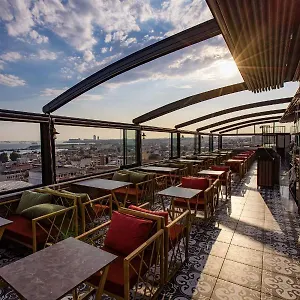 3* فندق Grand Balyan & Restaurant