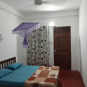 /